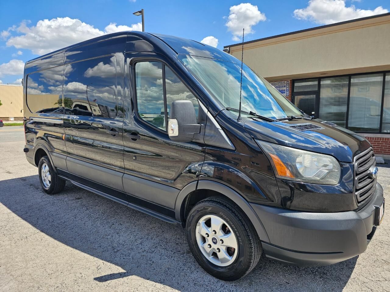2017 FORD Transit