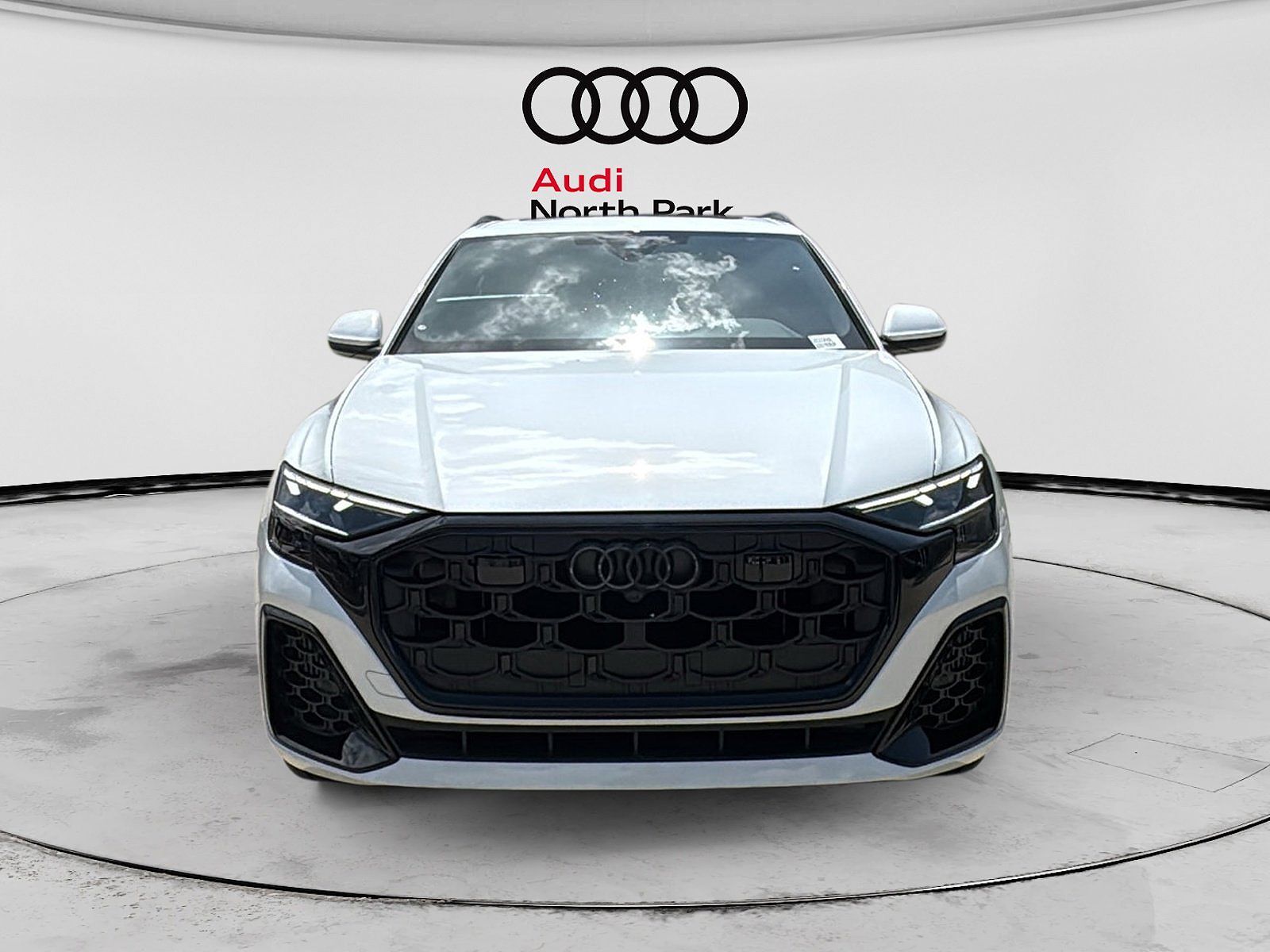 2026 Audi Q8