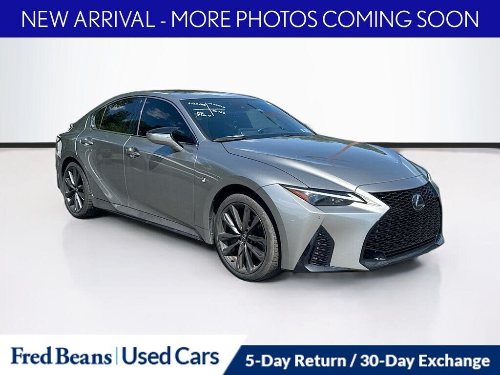 2023 LEXUS IS
