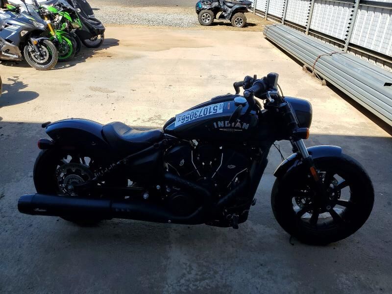 2025 INDIAN MOTORCYCLE Scout Bobber