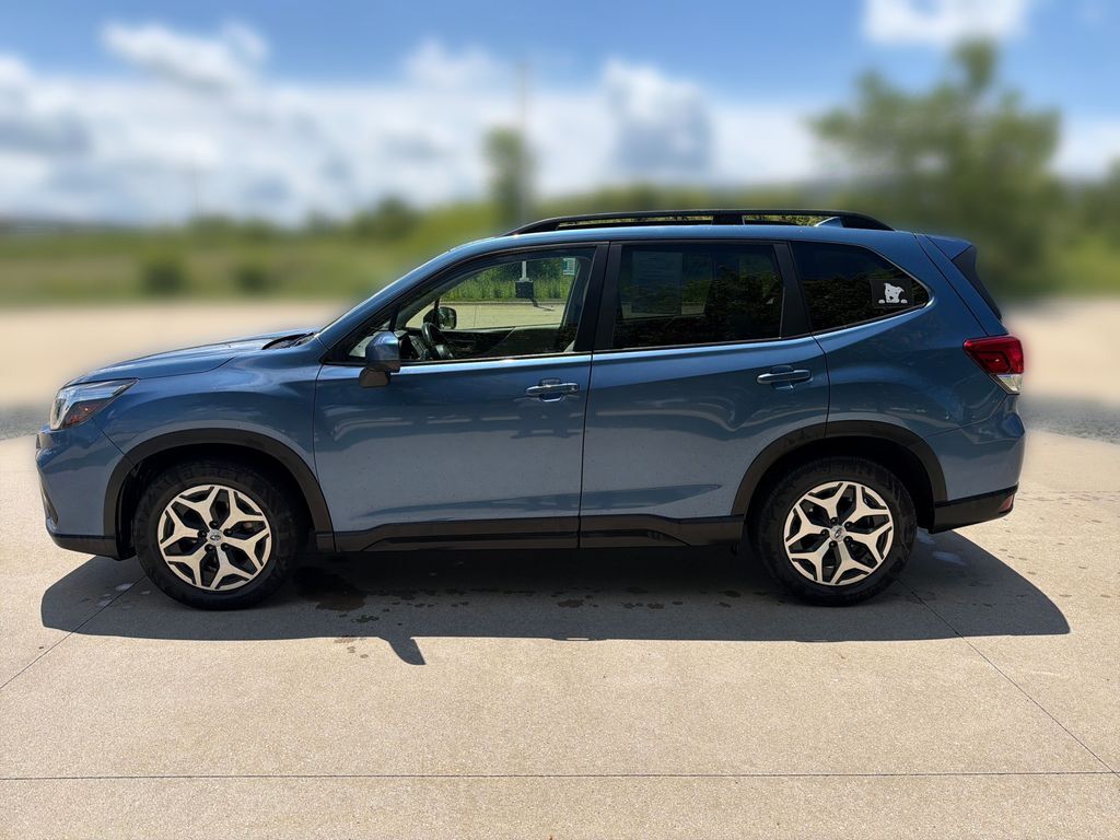 2020 SUBARU Forester