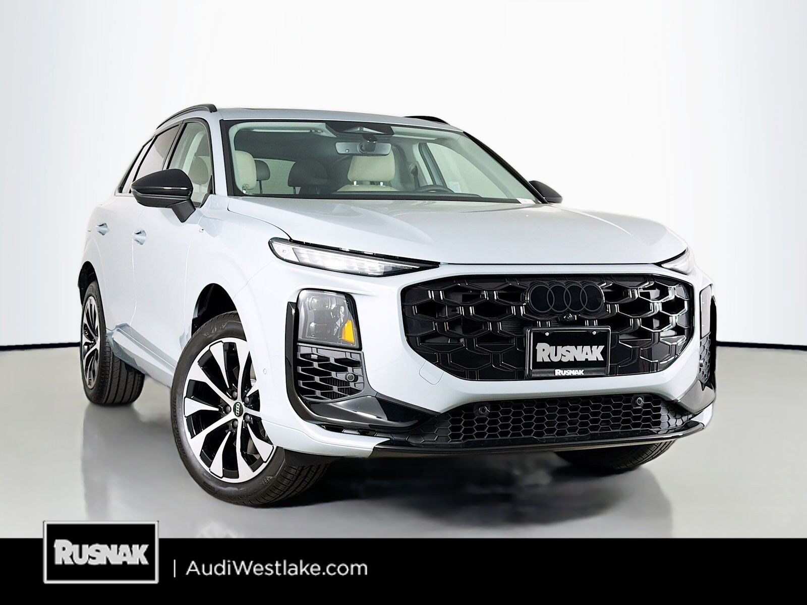 2026 AUDI Q3
