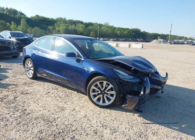 2017 TESLA Model 3