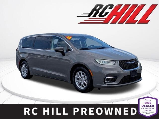 2023 CHRYSLER Pacifica