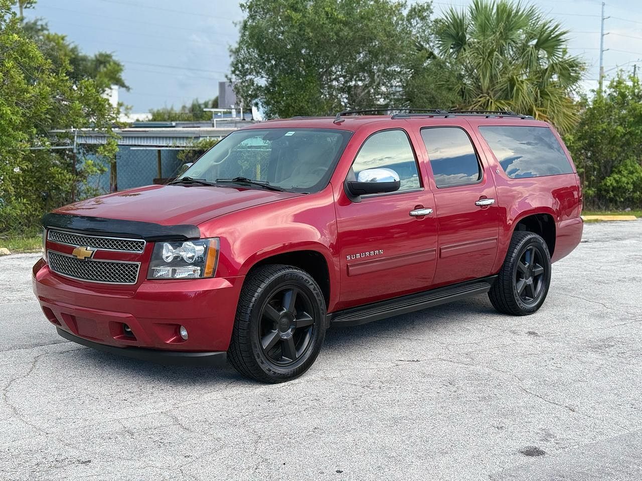 2013 CHEVROLET Suburban
