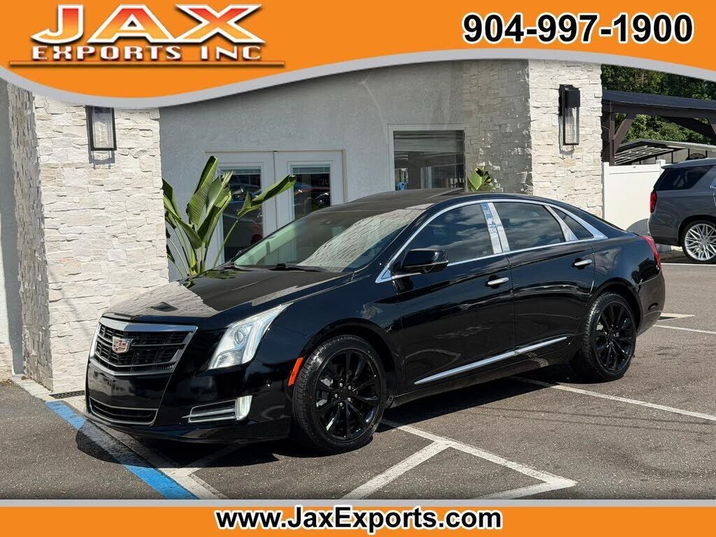 2017 CADILLAC XTS