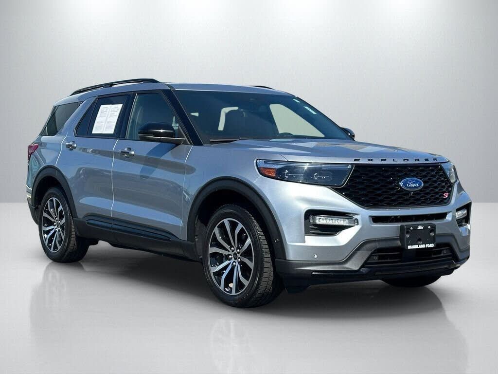 2020 FORD Explorer
