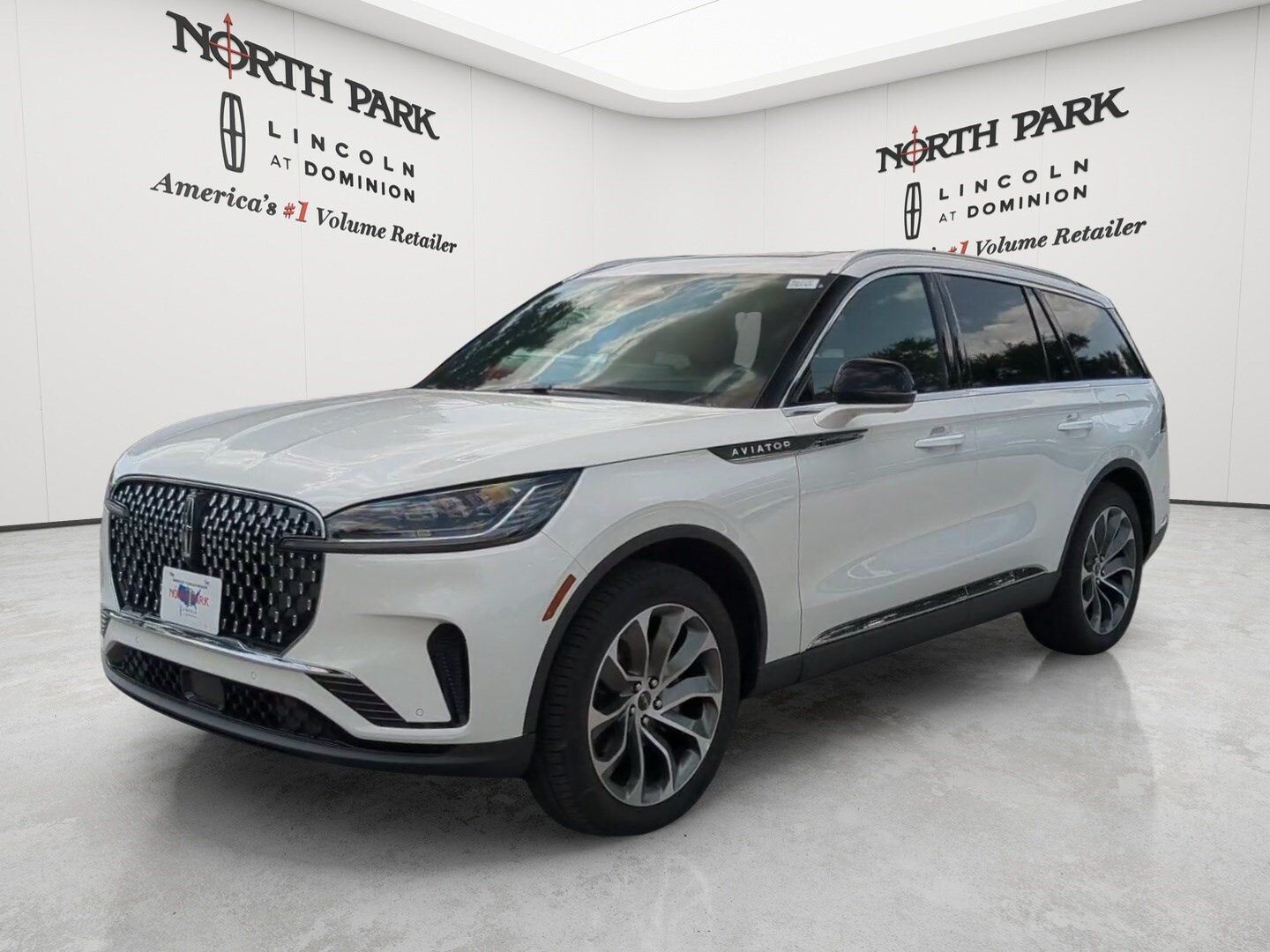 2026 LINCOLN Aviator