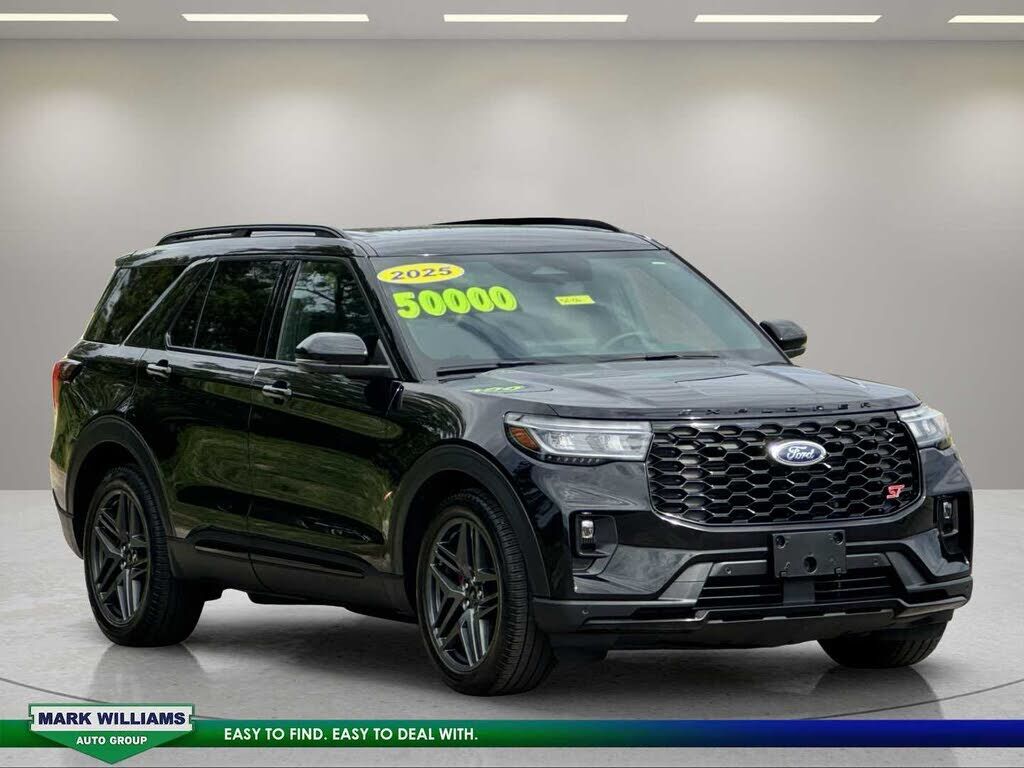 2025 FORD Explorer