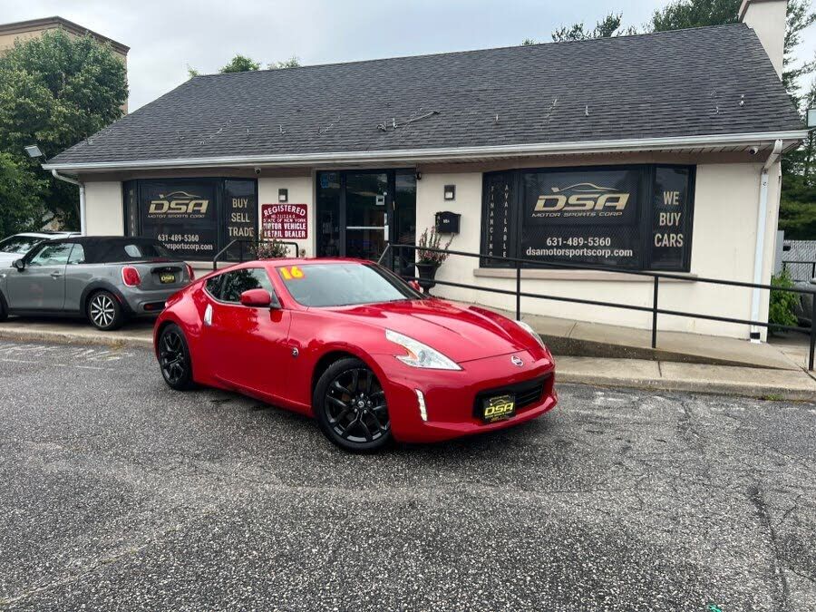 2016 NISSAN 370Z