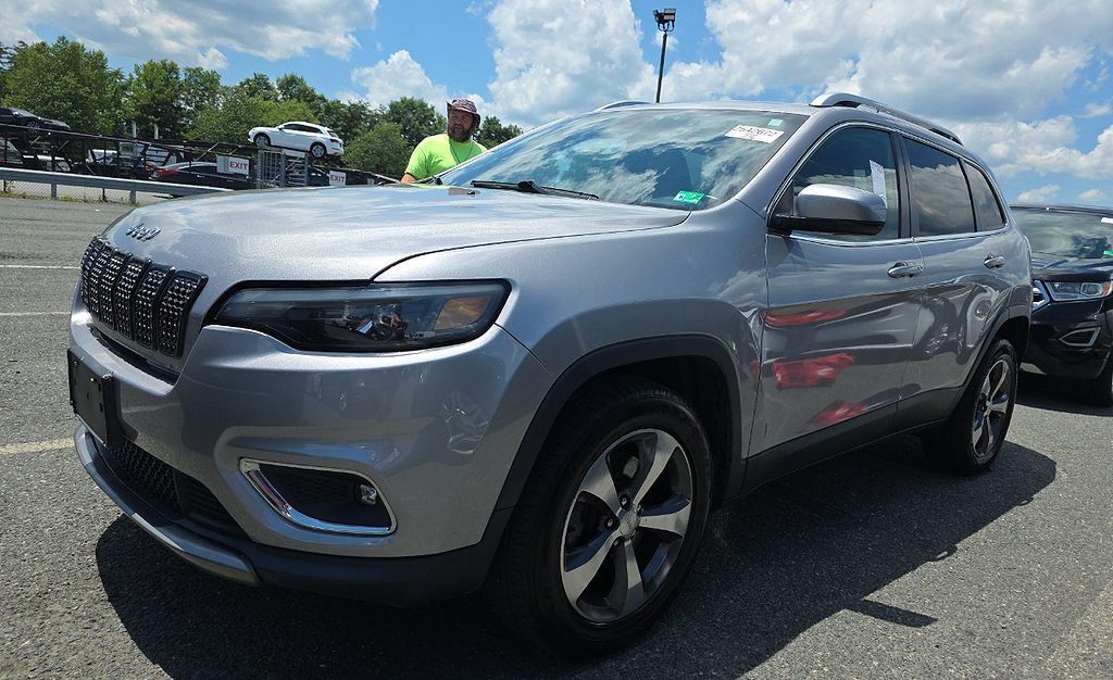 2019 JEEP Cherokee
