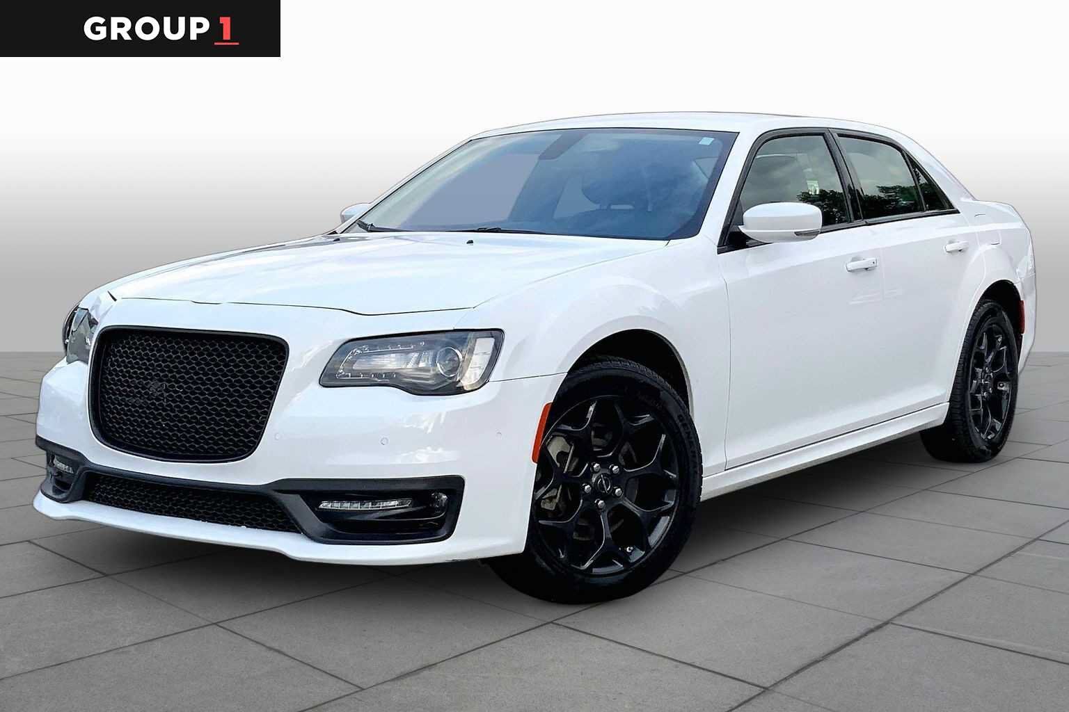2023 CHRYSLER 300