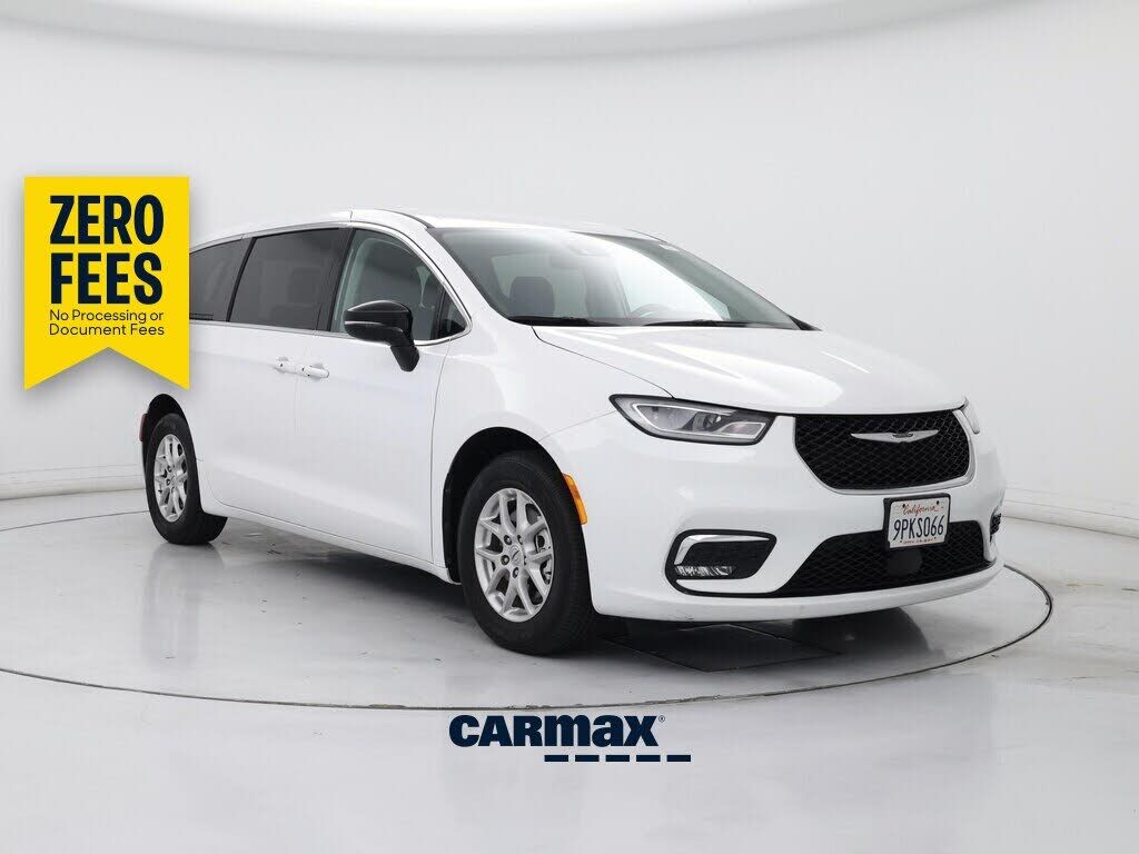 2024 CHRYSLER Pacifica