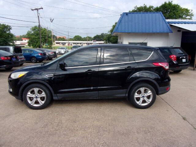 2016 FORD Escape