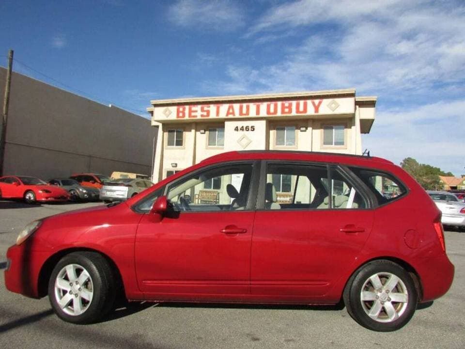 2007 KIA Rondo