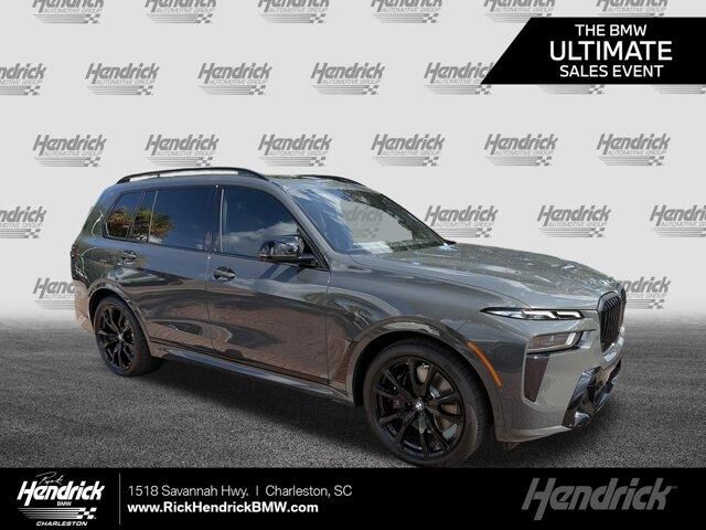 2027 BMW X7