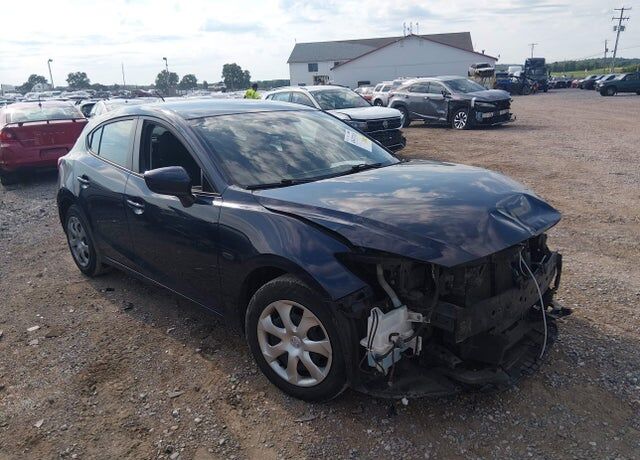 2015 MAZDA Mazda3