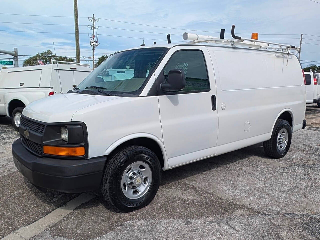 2011 CHEVROLET Express