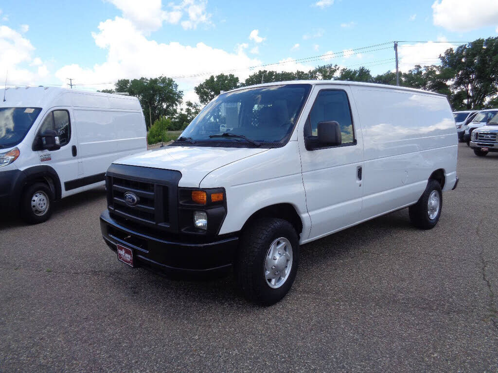 2014 FORD E-250