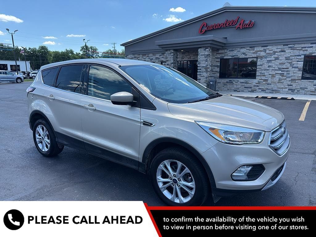 2017 FORD Escape