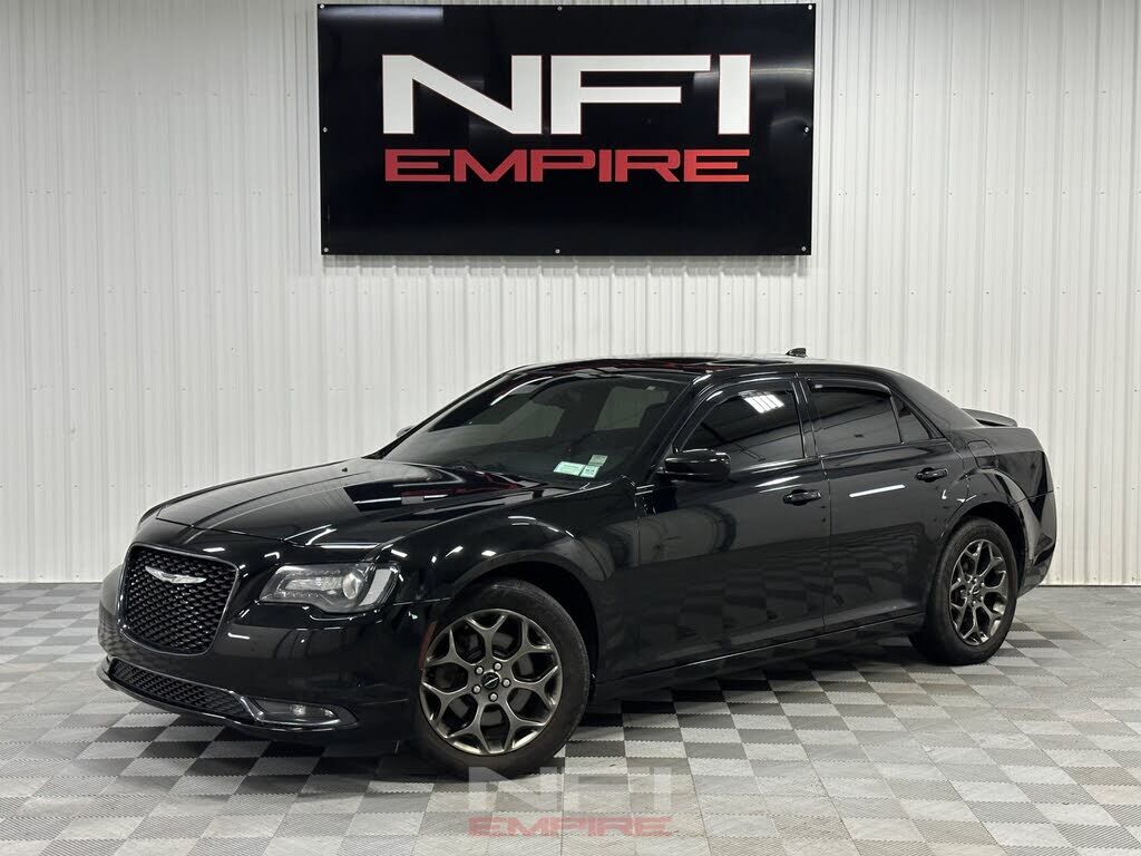 2016 CHRYSLER 300