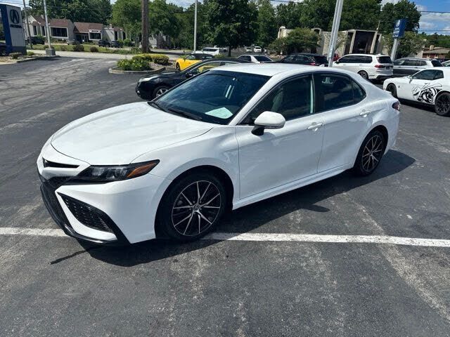 2023 TOYOTA Camry