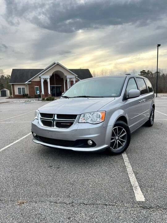 2017 DODGE Grand Caravan
