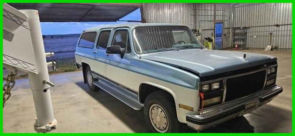 GMC Suburban