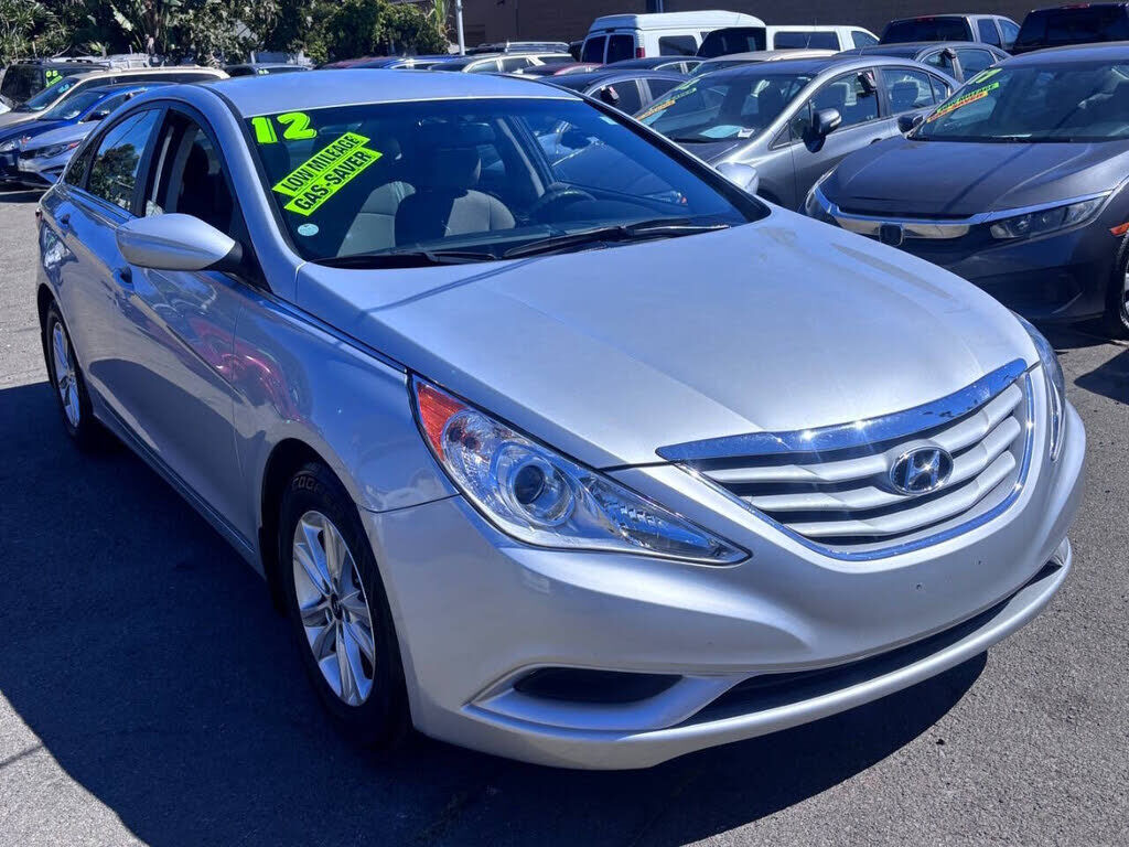 2012 HYUNDAI Sonata
