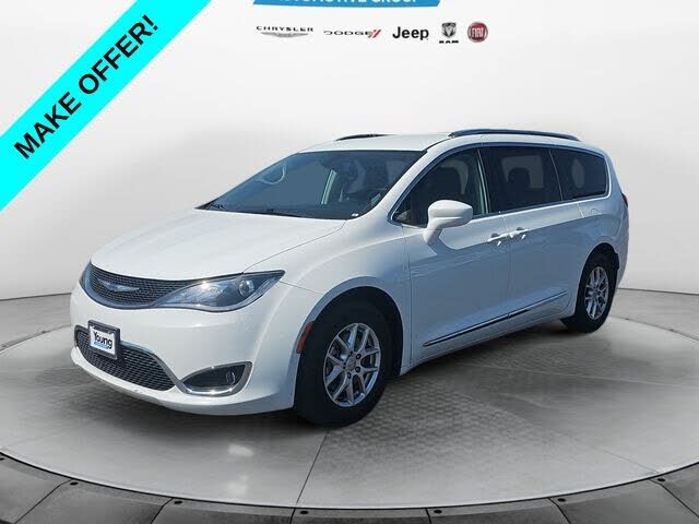 2020 CHRYSLER Pacifica