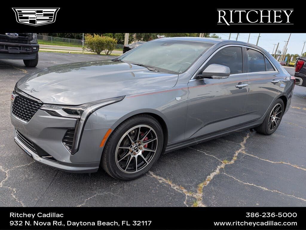 2022 CADILLAC CT4