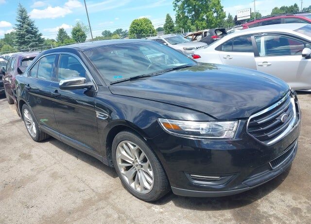 2016 FORD Taurus