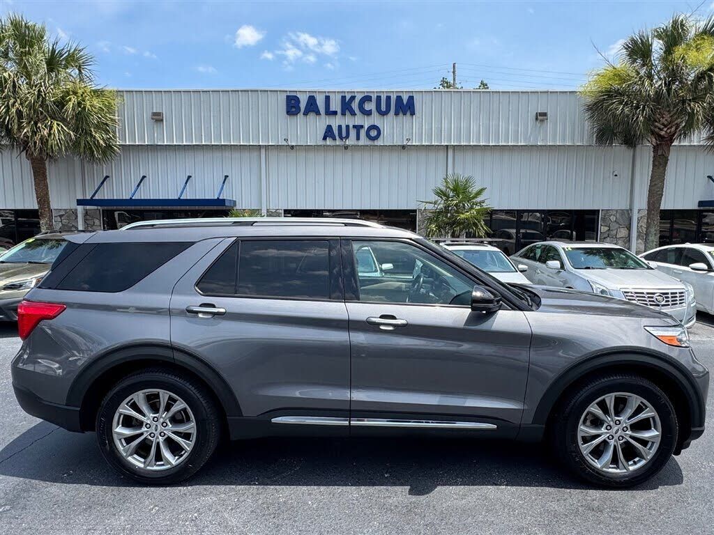 2021 FORD Explorer