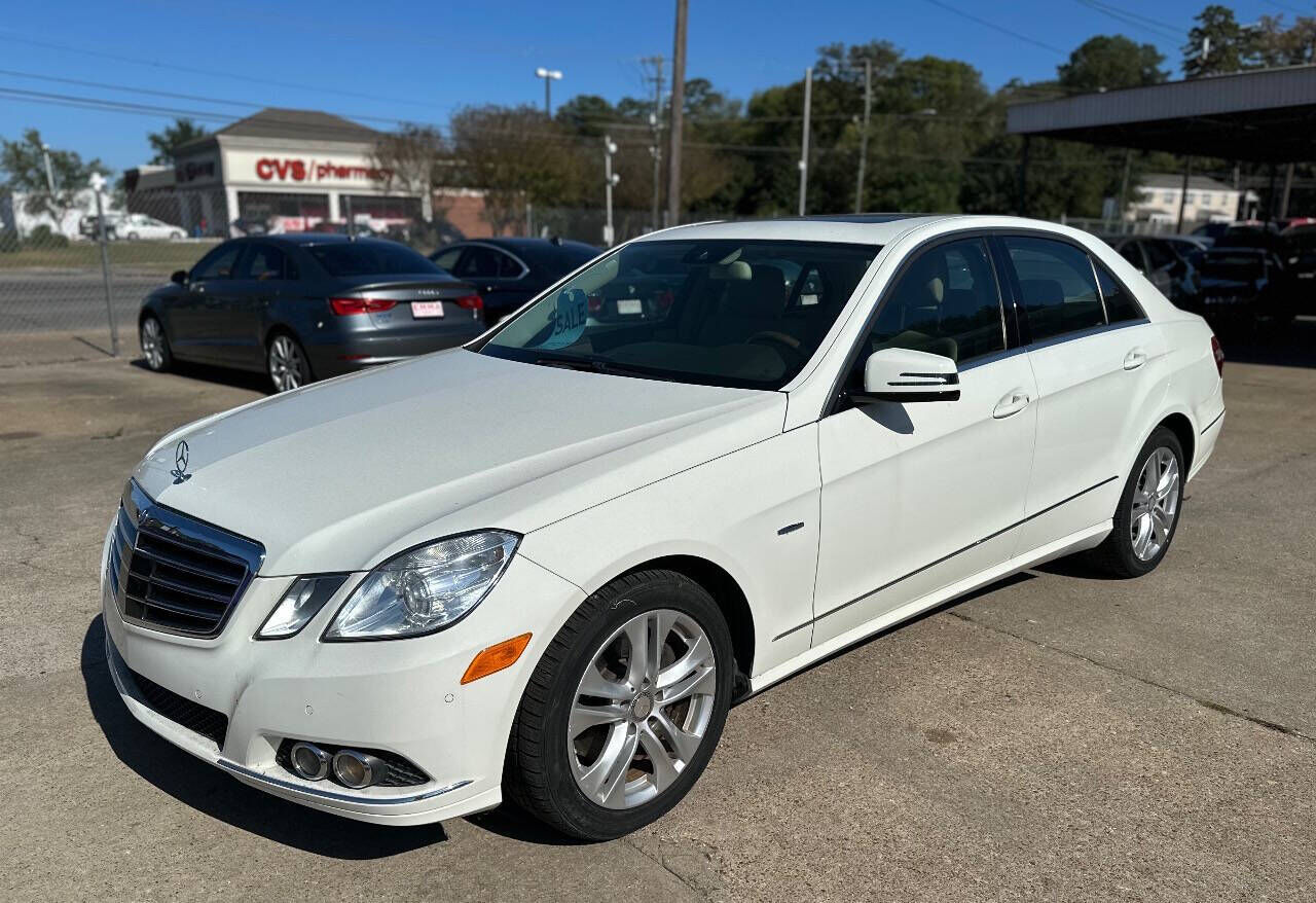 2011 MERCEDES-BENZ E-Class