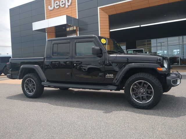 2022 JEEP Gladiator