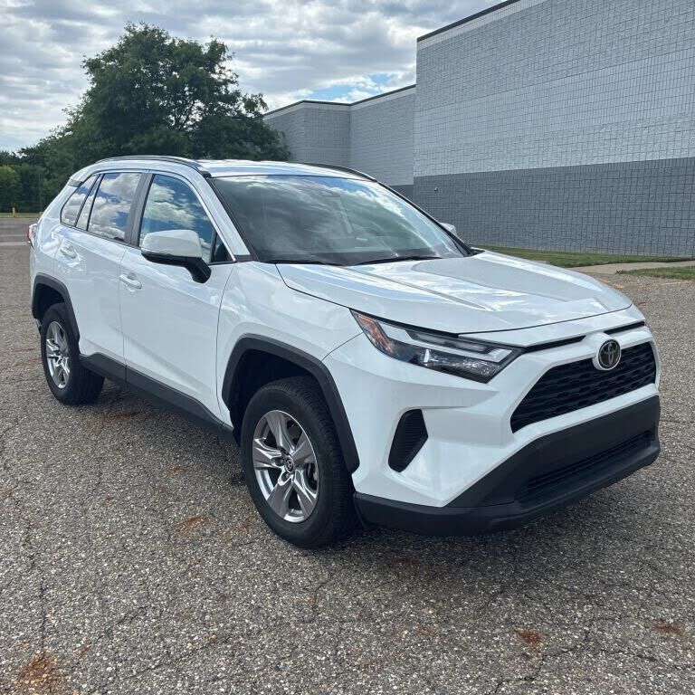2024 TOYOTA RAV4