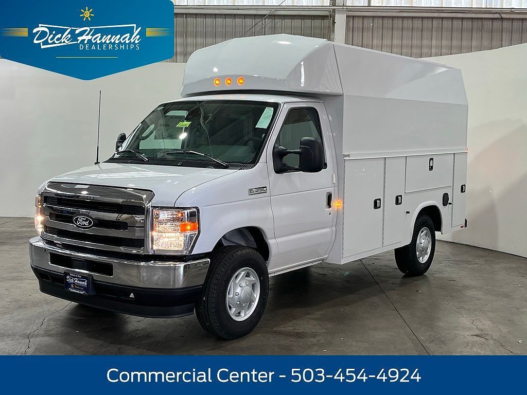 2026 FORD E-350