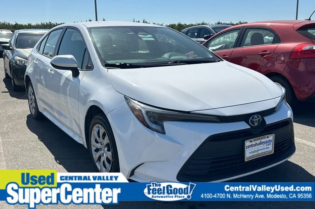 2023 TOYOTA Corolla