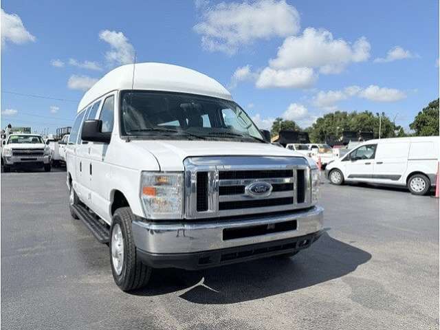 2013 FORD E-150