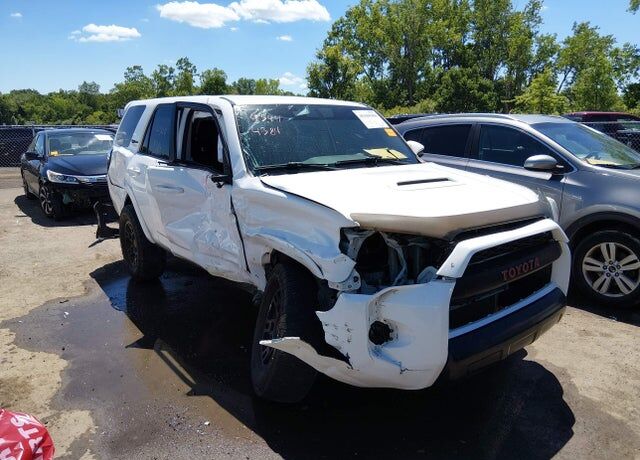 2017 TOYOTA 4-Runner