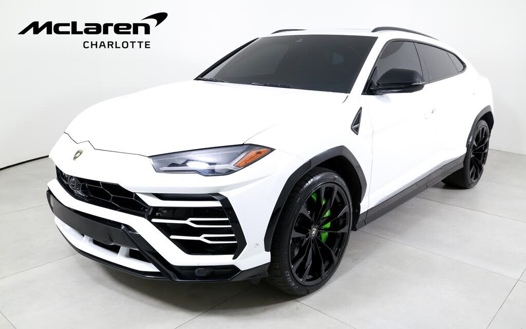 2019 LAMBORGHINI URUS