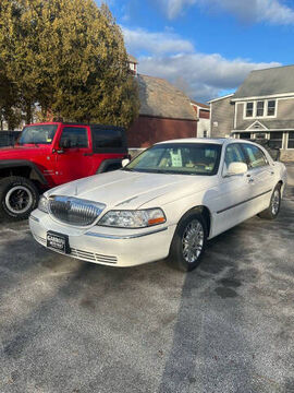 2008 LINCOLN Town Car
