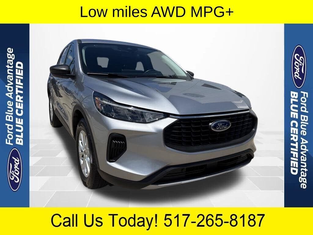 2023 FORD Escape