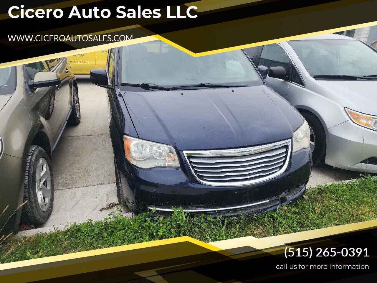 2016 CHRYSLER Town and Country