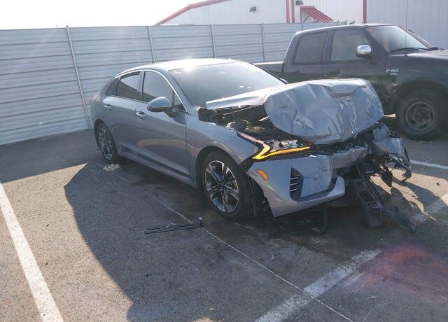 2021 KIA K5