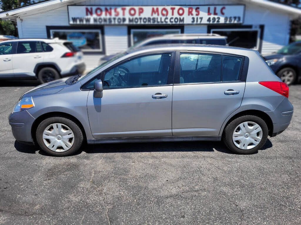 2012 NISSAN Versa