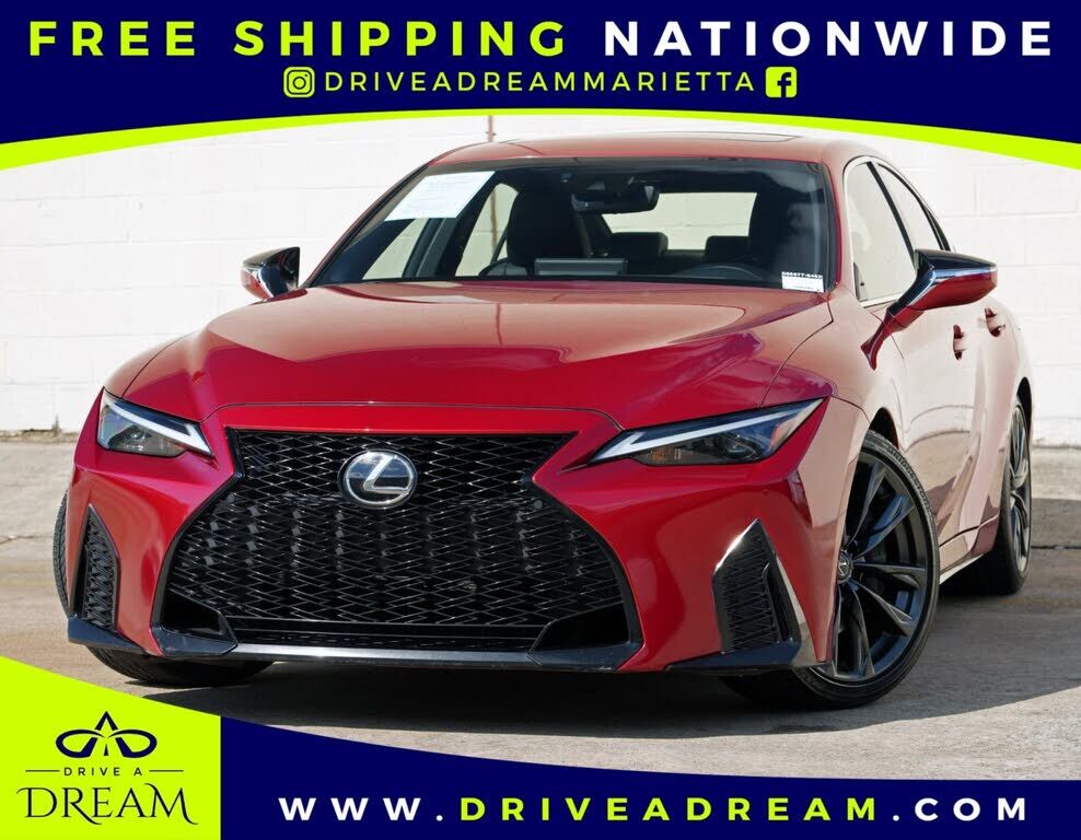 2022 LEXUS IS