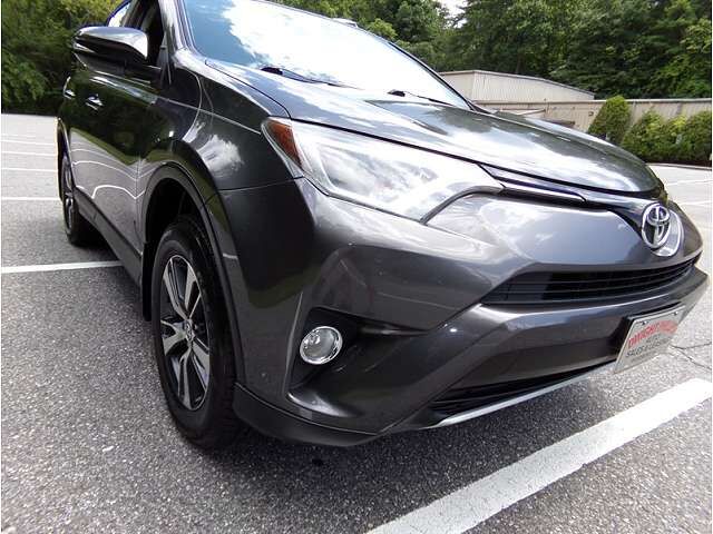 2016 TOYOTA RAV4