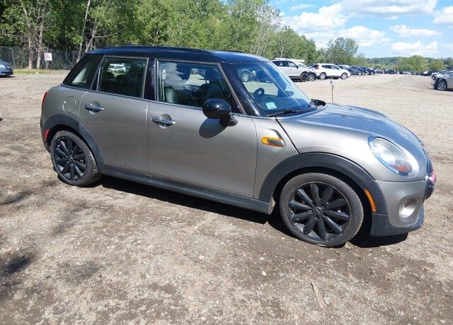 2017 MINI Cooper