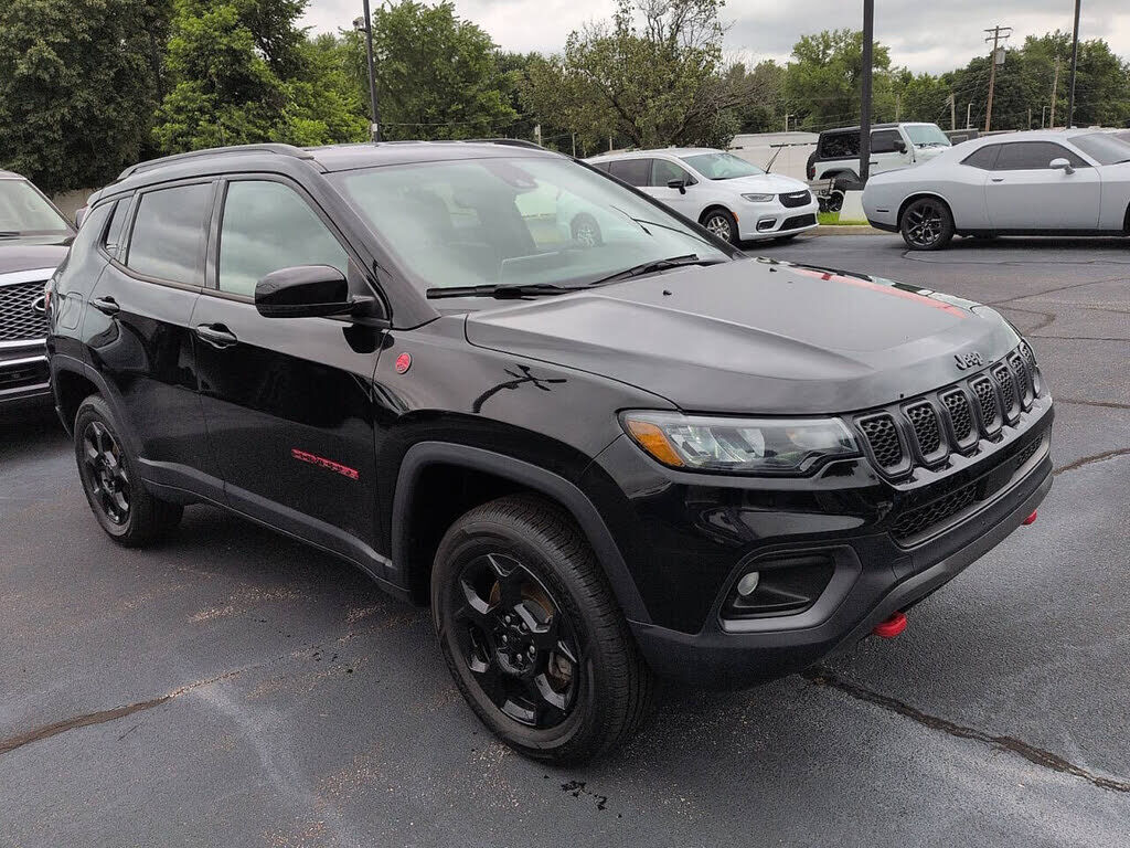 2023 JEEP Compass